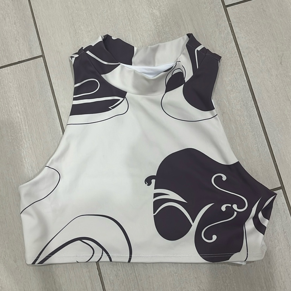 Noli top size Medium